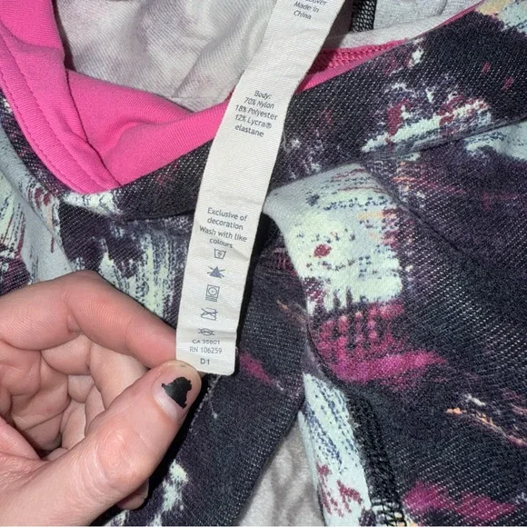 Lululemon athletic Leggings - Picture 4 of 7